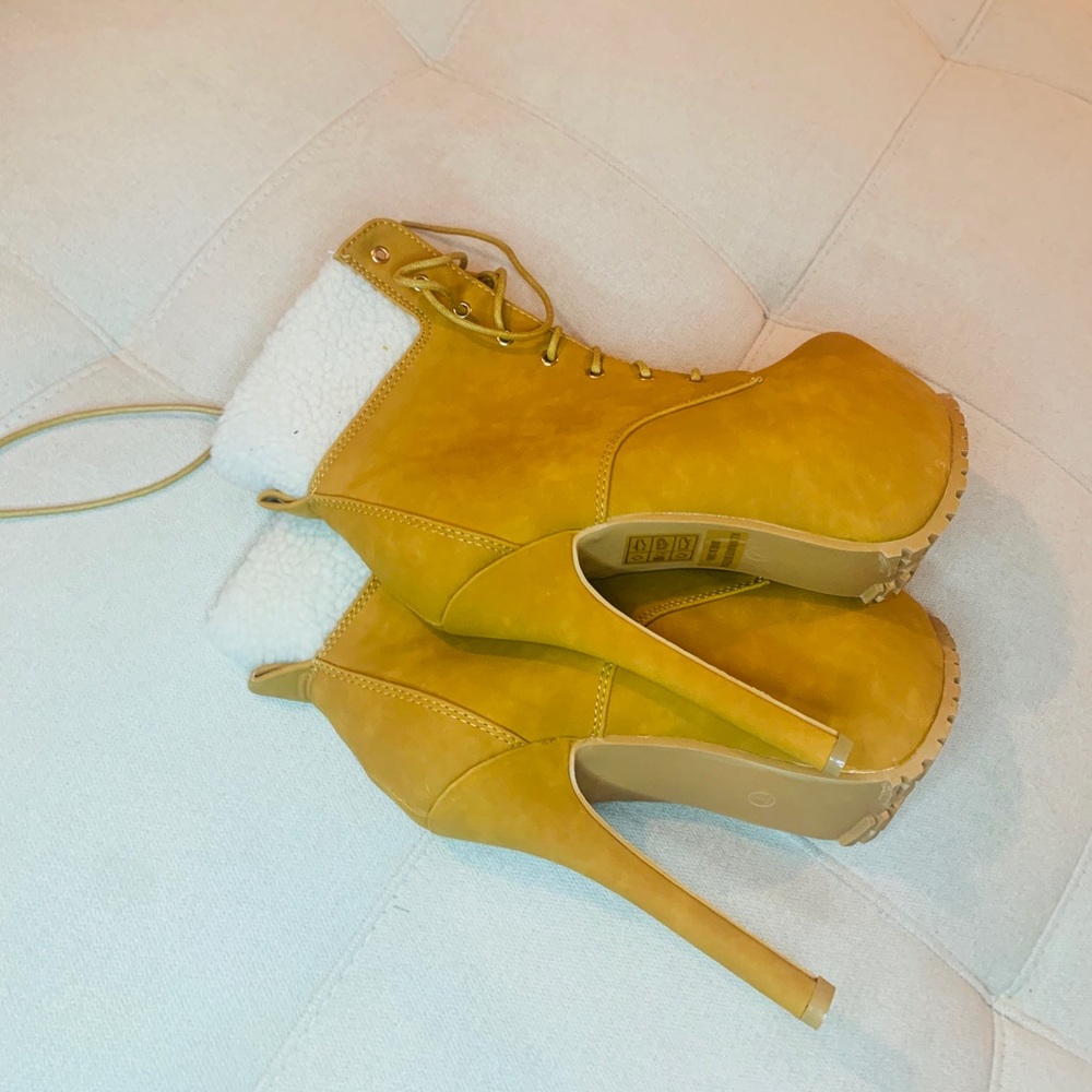 Platform Booties - Picture 5 of 9